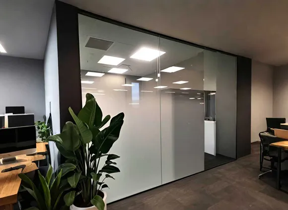 Градиентная стеклянная пленка